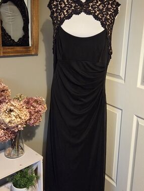 Women's Alex Evenings Elegant Black Lace Yoke Maxi Dress